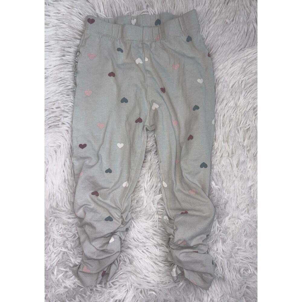 Ruffle Butts Girls 2T Pale Green Heart Design Ruched Legging Pants. Cute